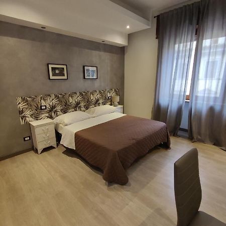 Bed and Breakfast Favorit Рим Екстер'єр фото